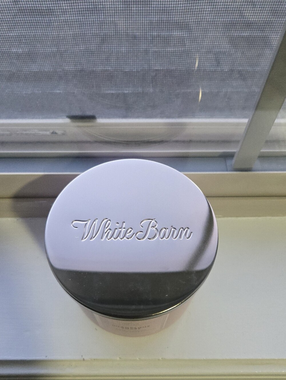 White Barn Bath & Body Works Champagne Toast Candle - Picture 3 of 6